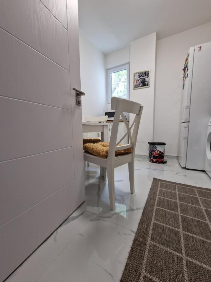 Apartment Iskra เบลเกรด ภายนอก รูปภาพ